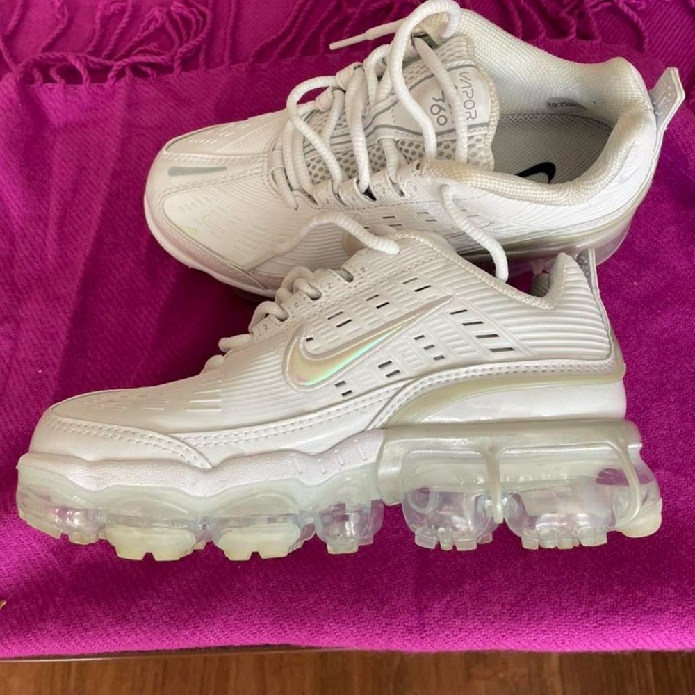 Women’s Air VaporMax 360 ‘Triple White’